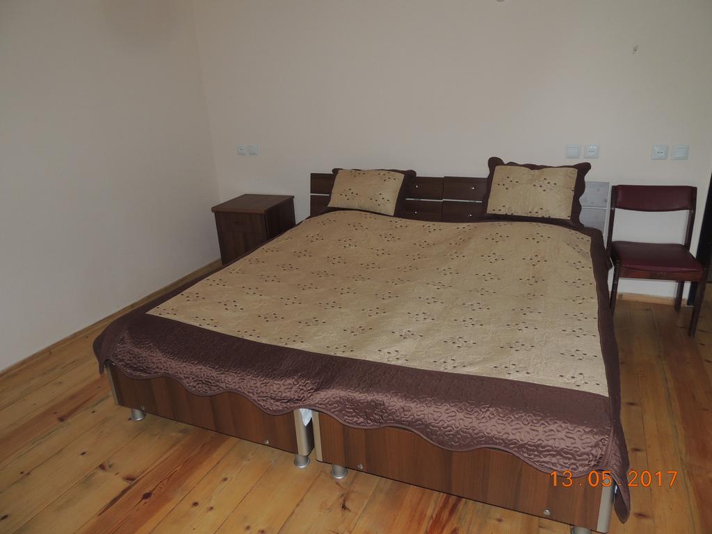 Galavnis Kari Hotel Sighnaghi Bagian luar foto