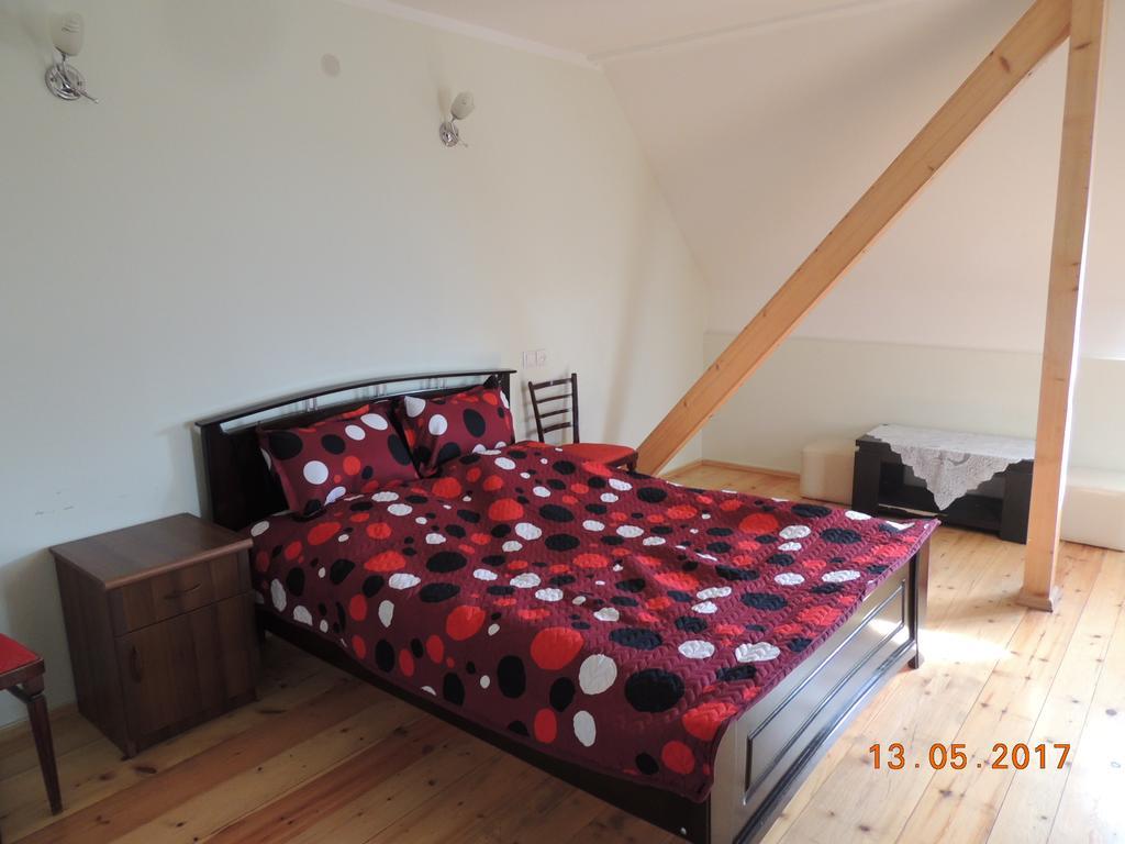 Galavnis Kari Hotel Sighnaghi Bagian luar foto